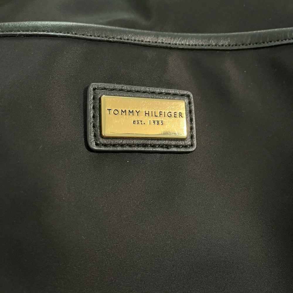 Tommy Hilfiger Shoulder Bag